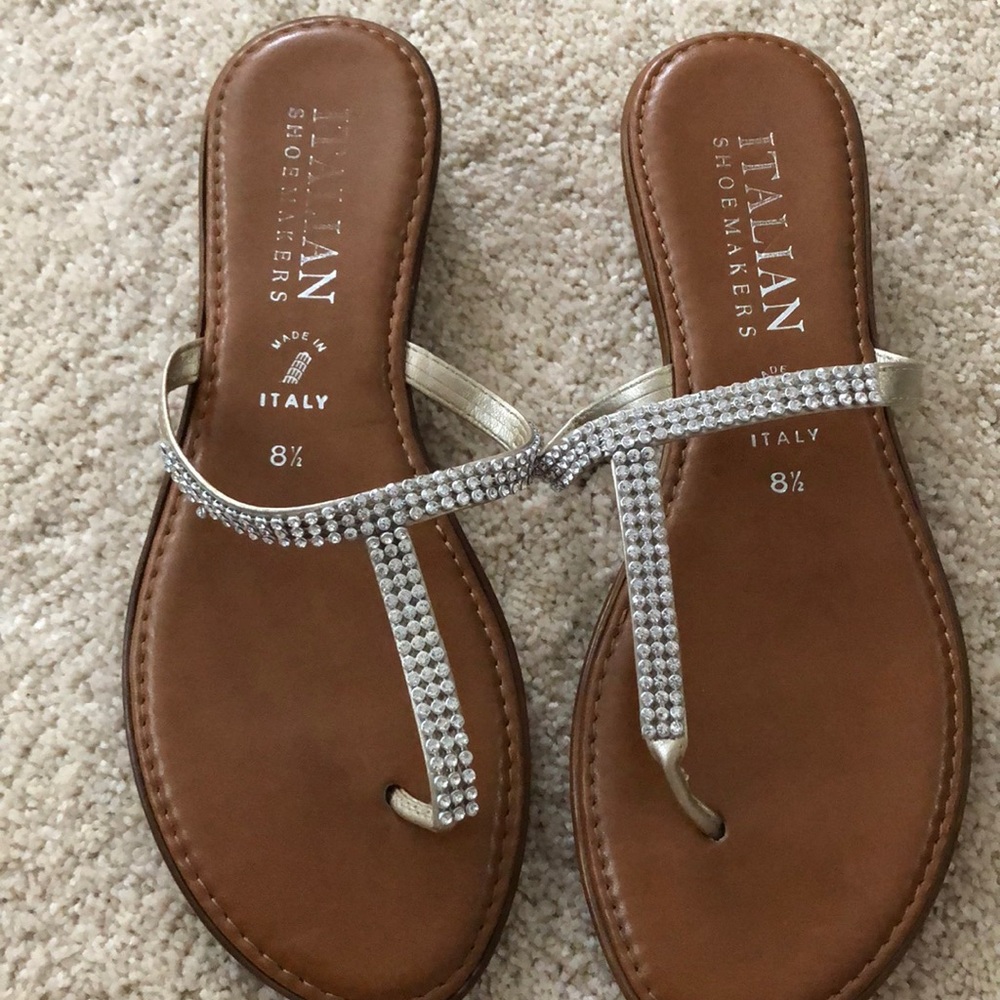 Women’s thongs